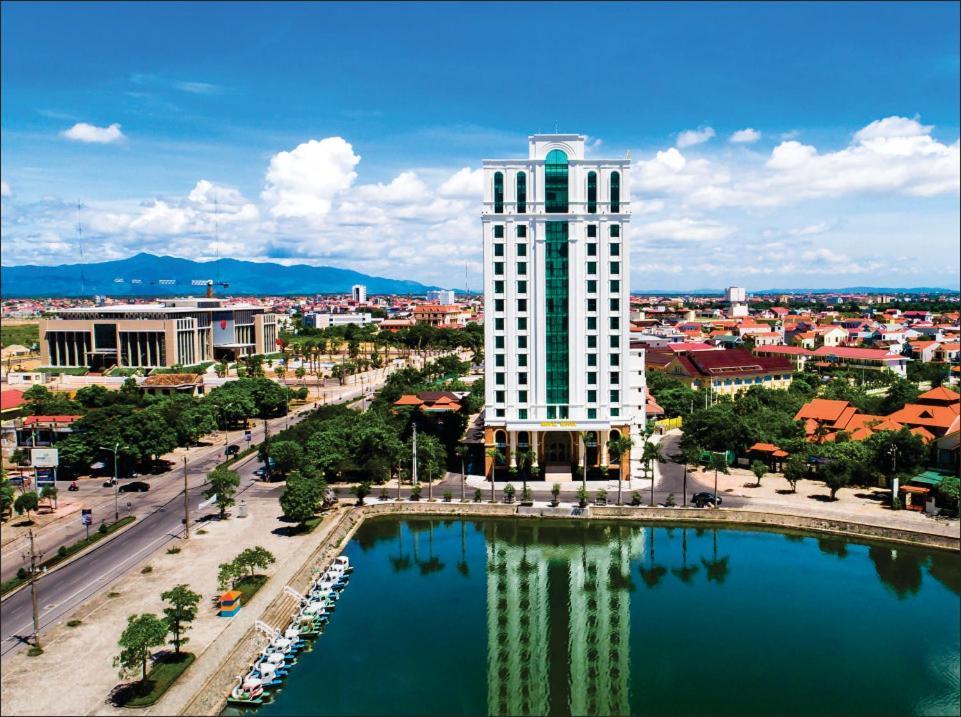 Royal Quang Binh Hotel Dong Hoi Dış mekan fotoğraf