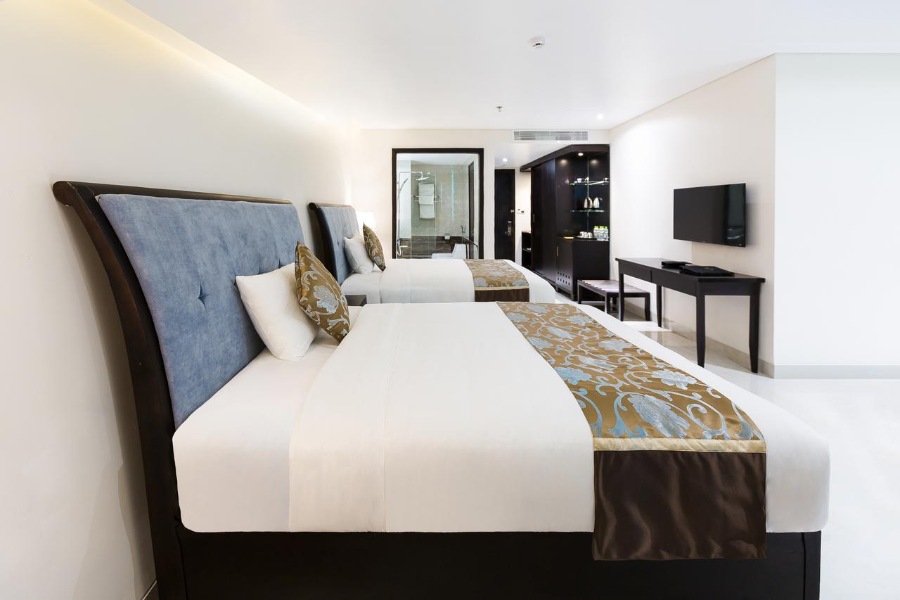 Royal Quang Binh Hotel Dong Hoi Dış mekan fotoğraf