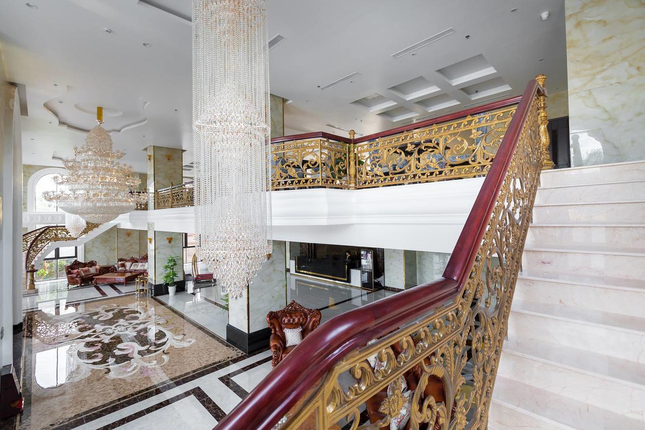 Royal Quang Binh Hotel Dong Hoi Dış mekan fotoğraf